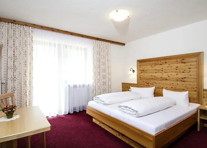 Hotel Gasthof Sonnenhof Ischgl