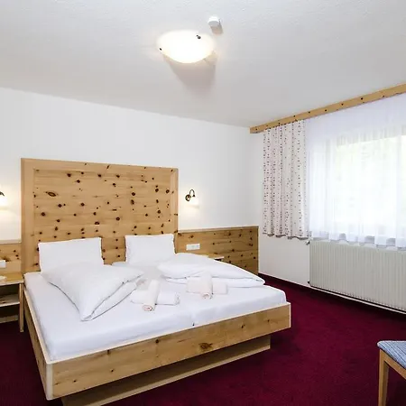 Gasthof Sonnenhof Hotel Ischgl