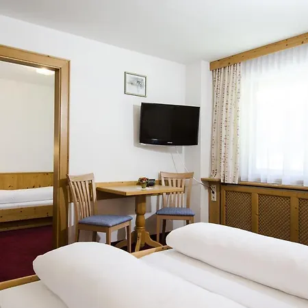 Gasthof Sonnenhof Otel 3*